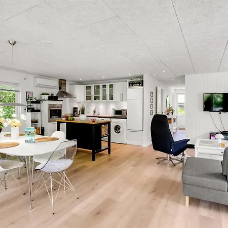 Maik - 1-5km From The Sea By Interhome * Fanø