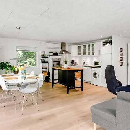 Maik - 1-5km From The Sea By Interhome Fanø