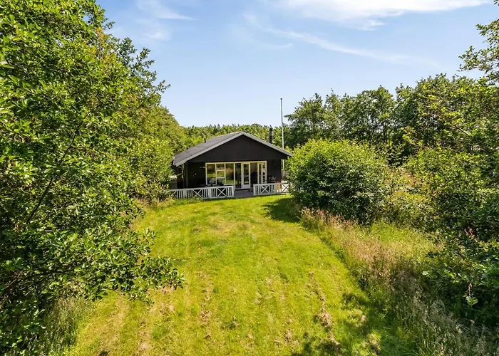 Ferienhaus Maik - 1-5km From The Sea By Interhome