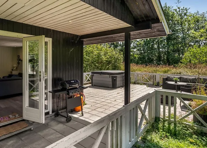 Maik - 1-5km From The Sea By Interhome